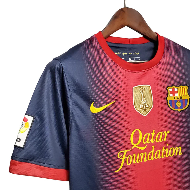 Camisa Barcelona Home Retrô - 2012/13 + Patch Campeão Mundial 2011