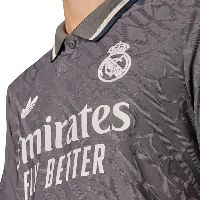 Camisa Real Madrid Versão Jogador Third - 2024/25
