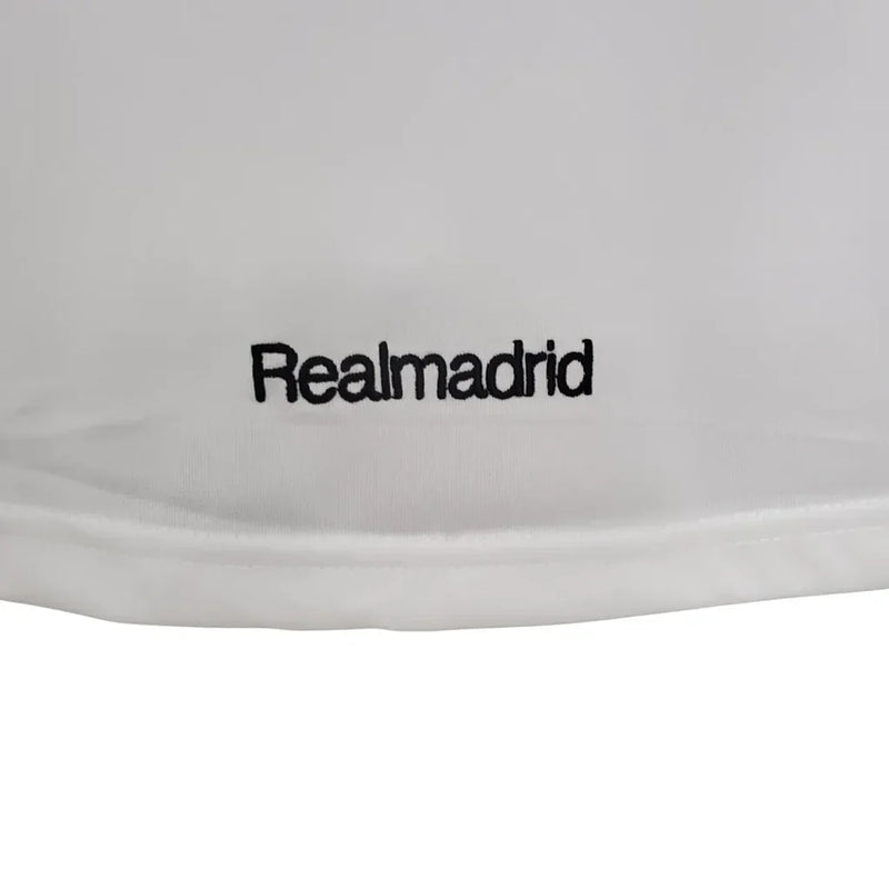 Camisa Real Madrid Home Retrô - 2005/06