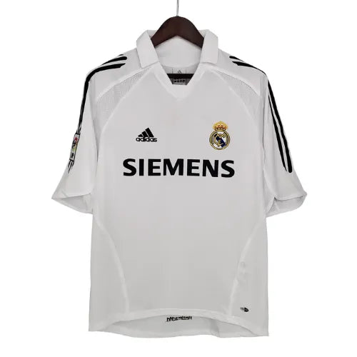 Camisa Real Madrid Home Retrô - 2005/06