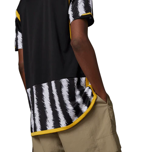 Camisa Juventus Home - 2023/24